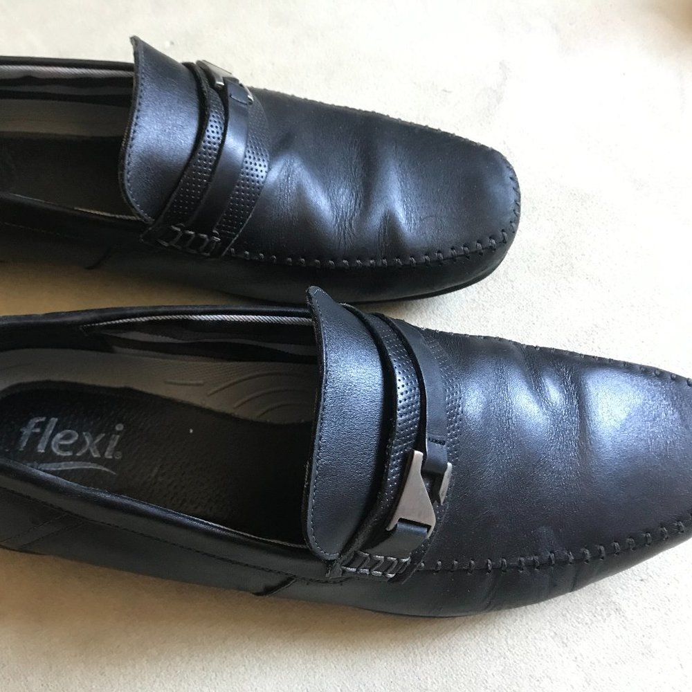 Flexi Loafers - Men | Color: Black | Size: 13